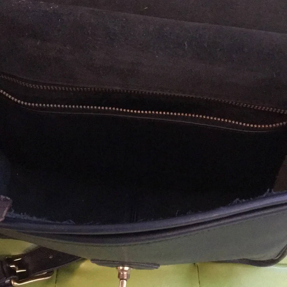 Vintage Coach Willis Purse - Picture 7 of 14